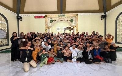 Mahasiswa UNISSAS Gelar PKM di Dusun Tumpak Jawai, Desa Pangkalan Kongsi, Hadirkan Edukasi hingga Aksi Sosial