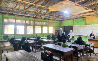 Edukasi, Religi, dan Lingkungan: Kiprah Mahasiswa UNISSAS di Dusun Sungai Dungun, Desa Pangkalan Kongsi